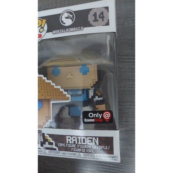 Funko Pop! 8-Bit Mortal Kombat X Raiden #14 Gamestop Exclusive With Protector - Picture 9 of 9